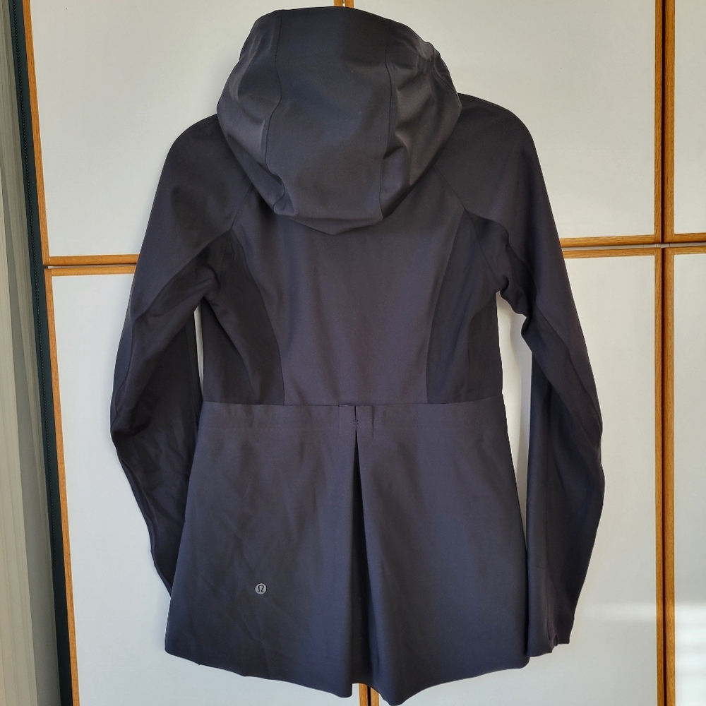 NWOT Lululemon Sleet Sprinter Jacket 4 Black Rain - Picture 11 of 14